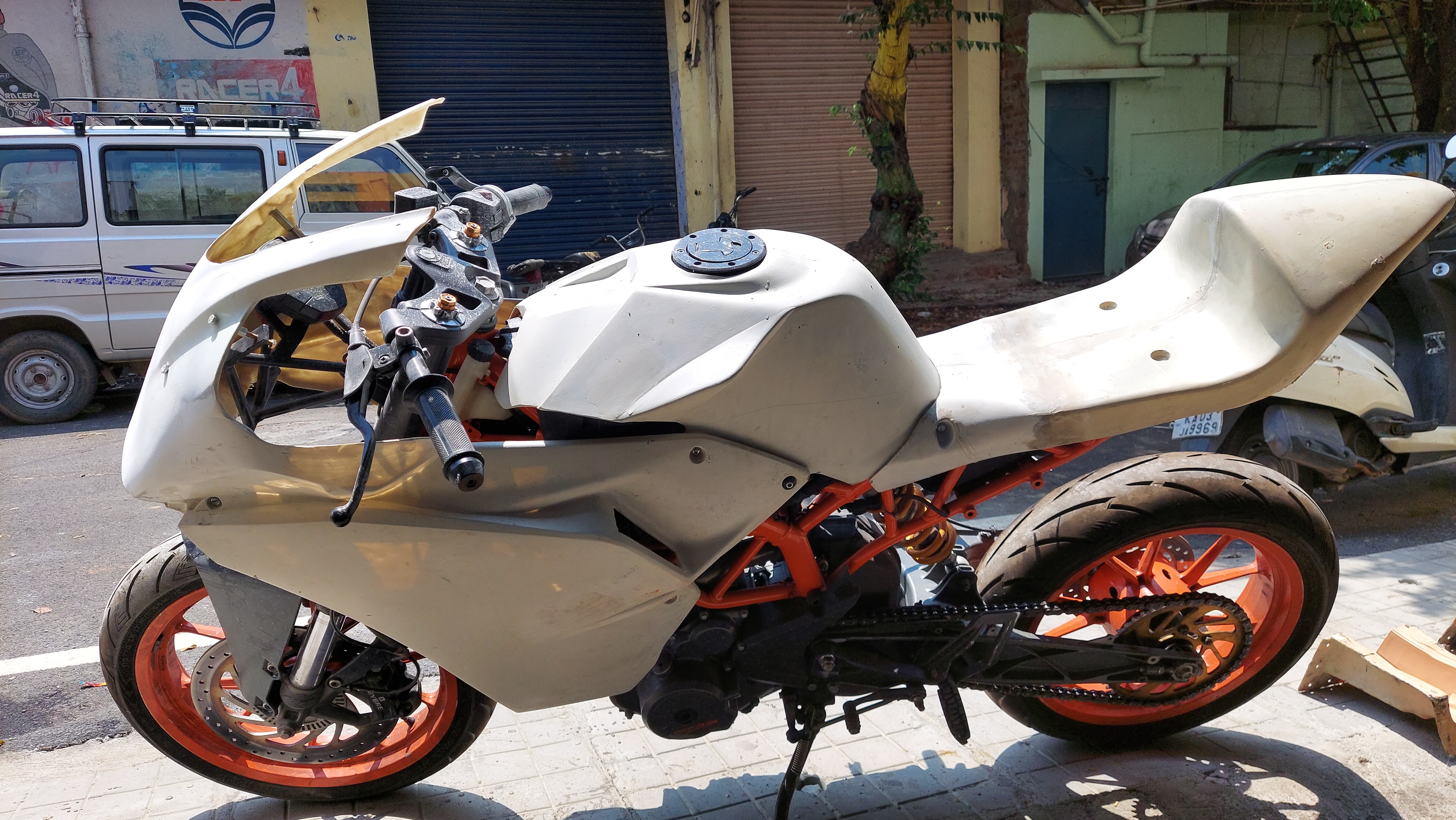 KTM RC390 custom fiberglass track fairing kit